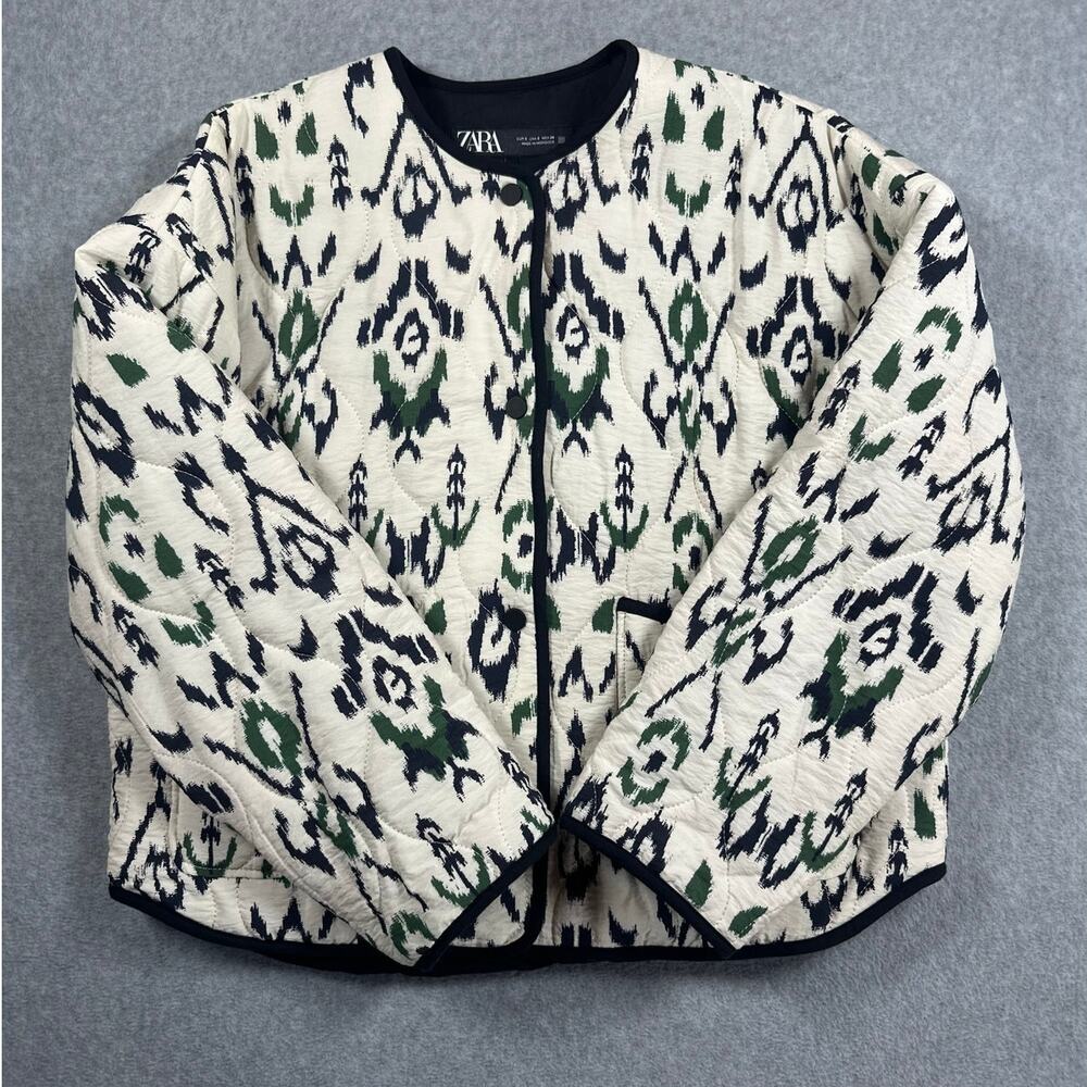 Zara Quilted Bomber Jacket Size Medium Cream Green Navy Multicolor Pattern EUC - Picture 6 of 11